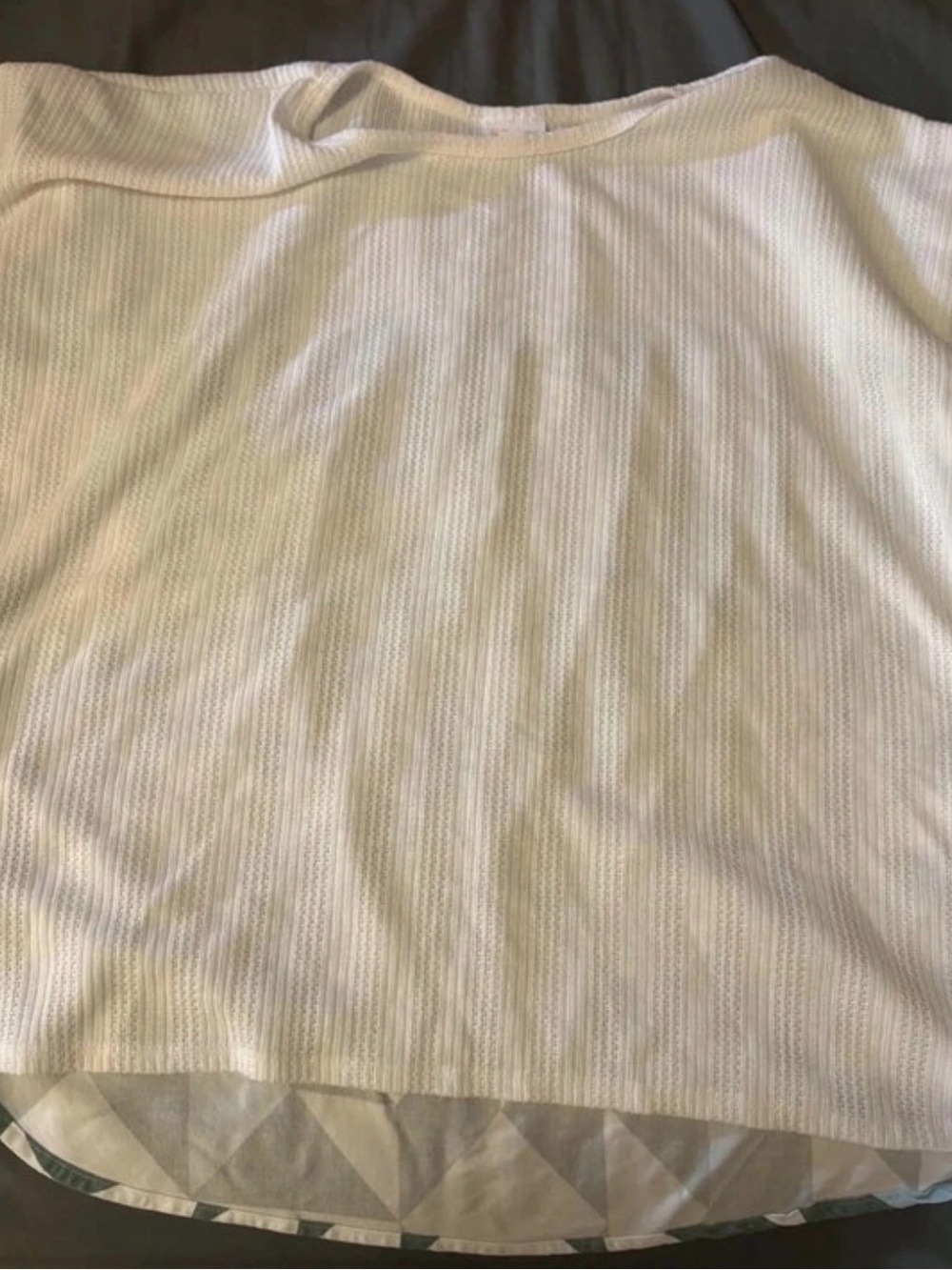 Women’s Lularoe White Ribbed Short-Sleeve Shirt